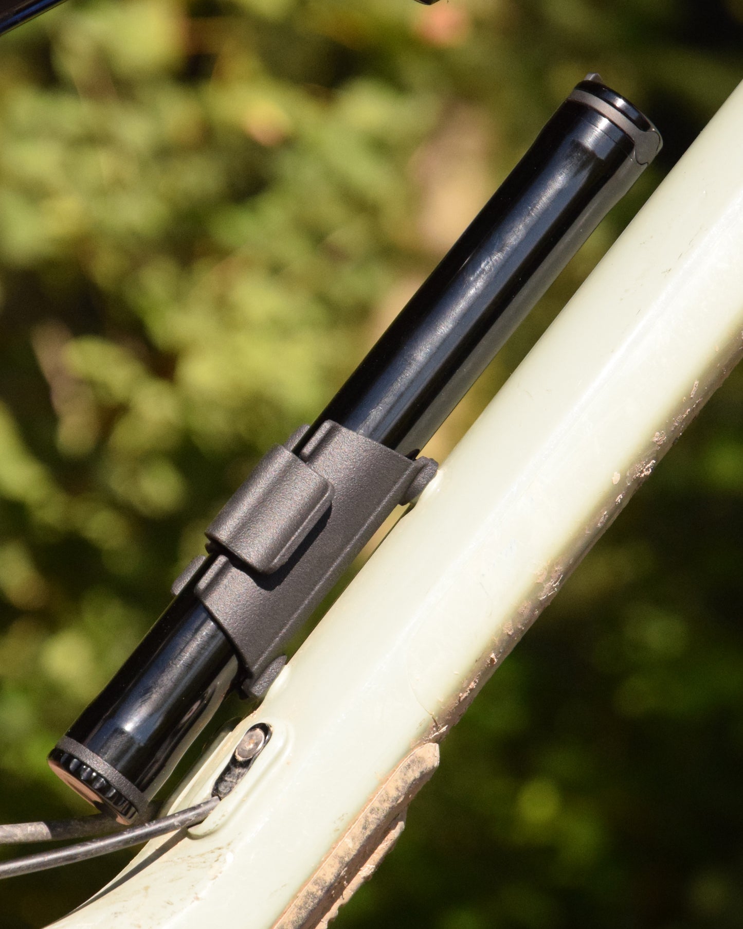 Daysaver Incredible Pump Frame Mount