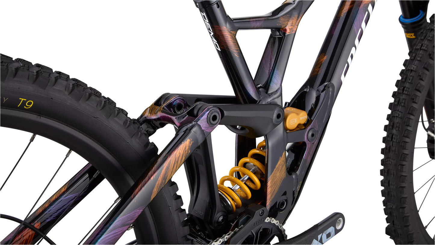 Specialized Demo Race 2026-BRINK