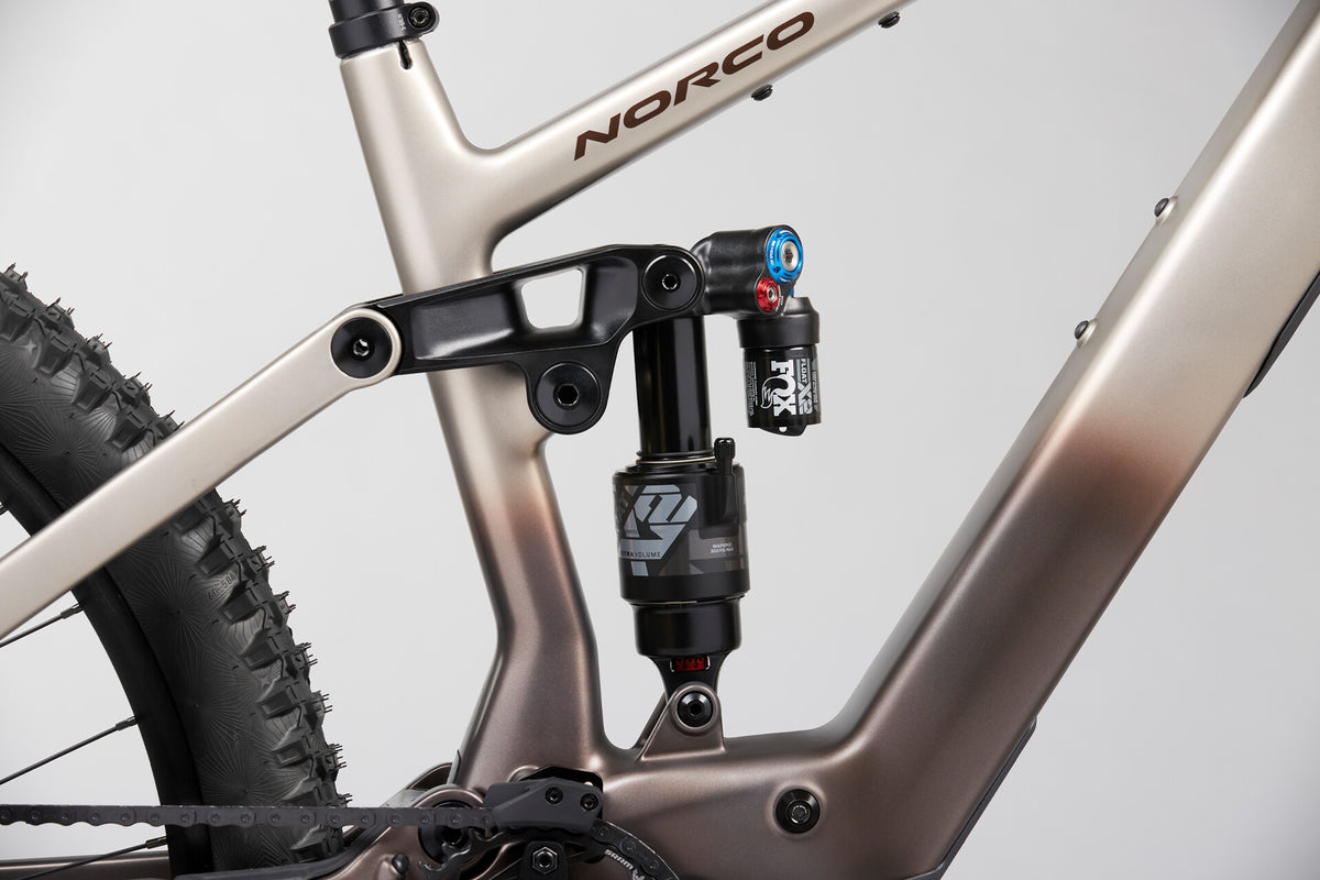 Norco Fluid VLT C1 140 Silver Rear Shock Detail