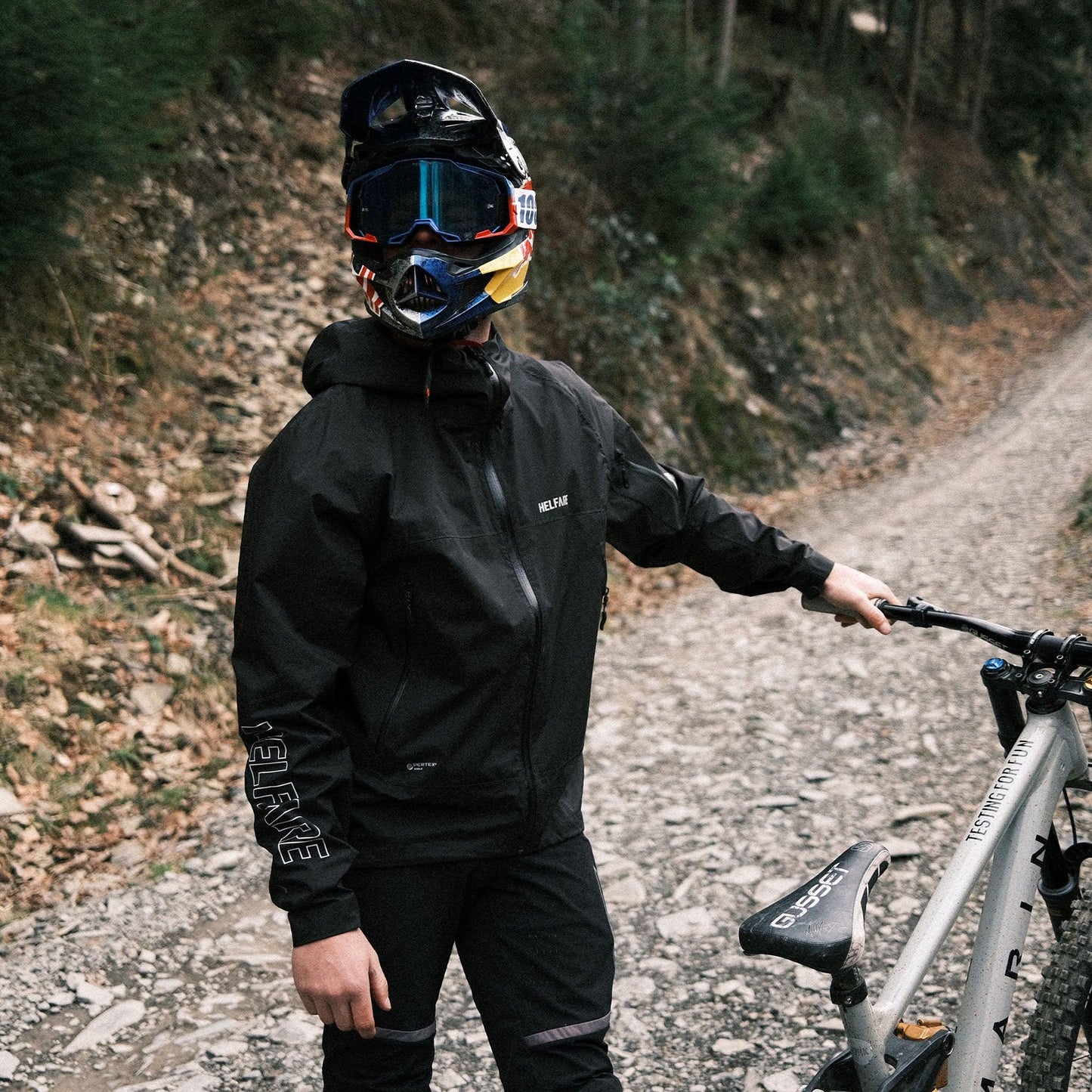 Helfare Hydro 2.5 Jacket-M-Onyx-BRINK