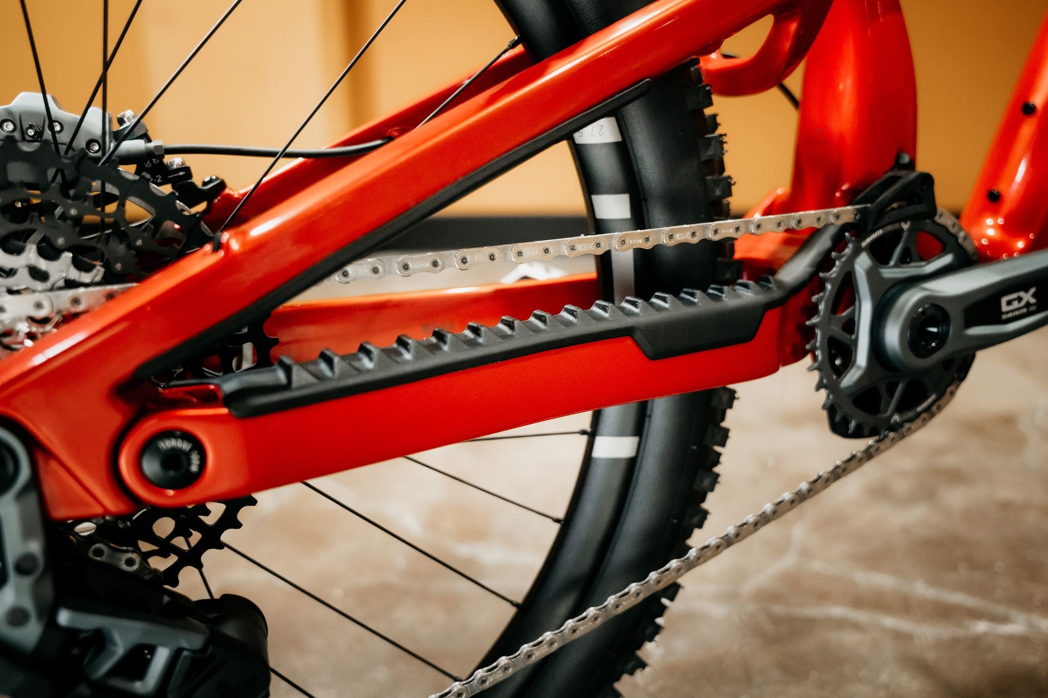 Nukeproof Mega Carbon Pro 2026 – BRINK
