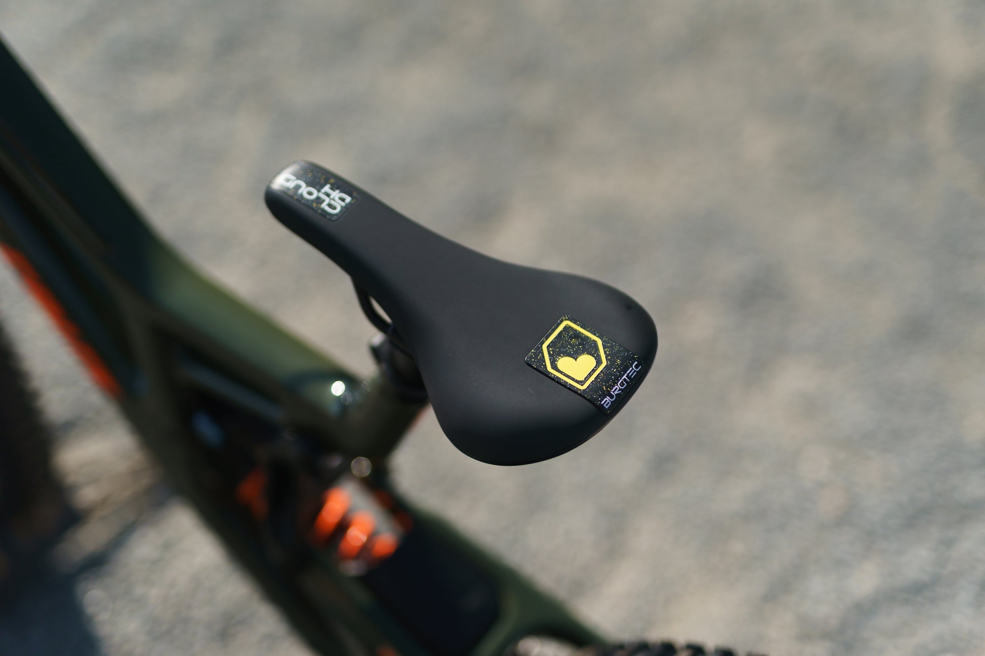 2027 Santa Cruz V10 8 CC Custom Build-BRINK