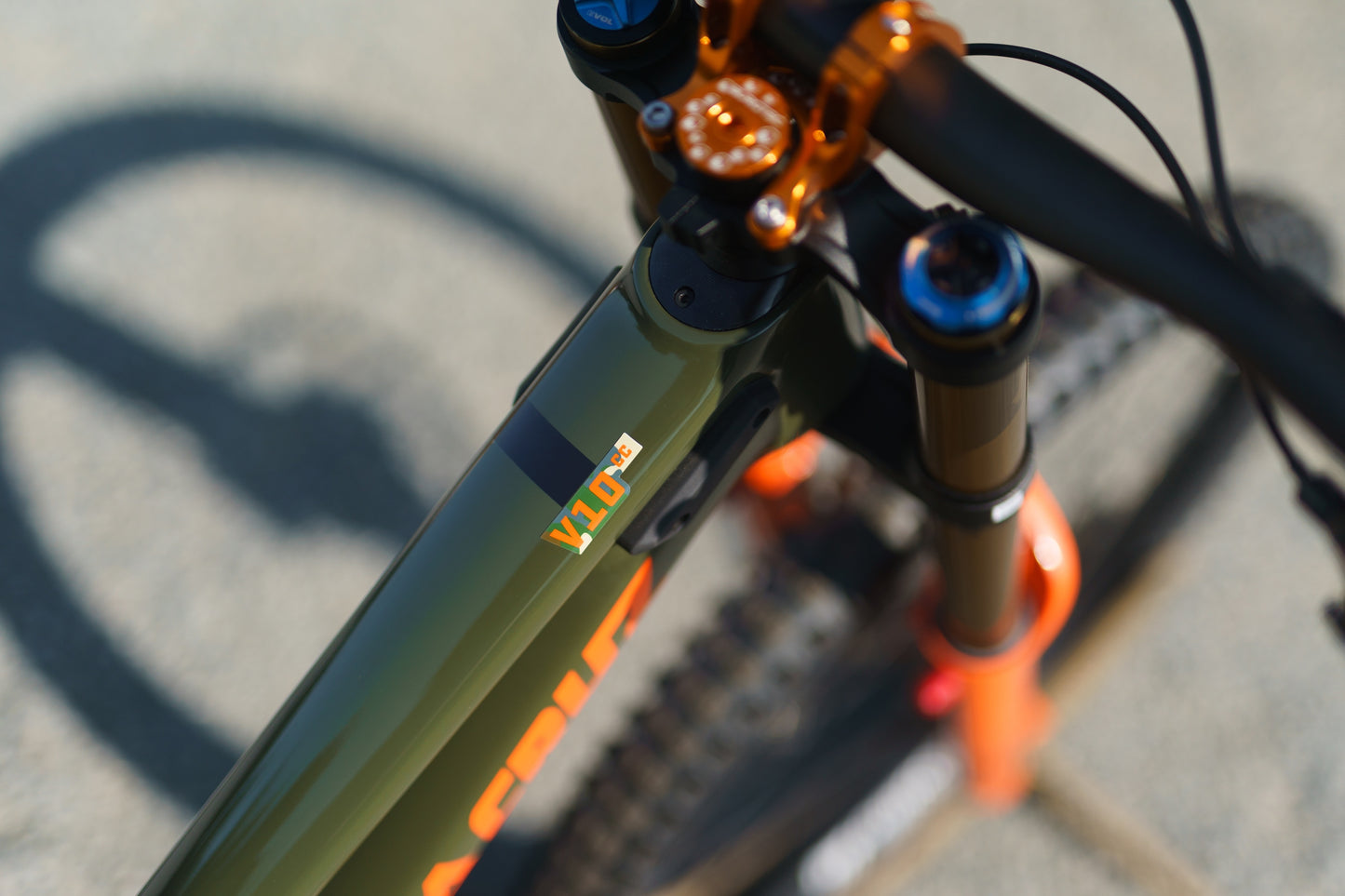 2027 Santa Cruz V10 8 CC Custom Build-BRINK