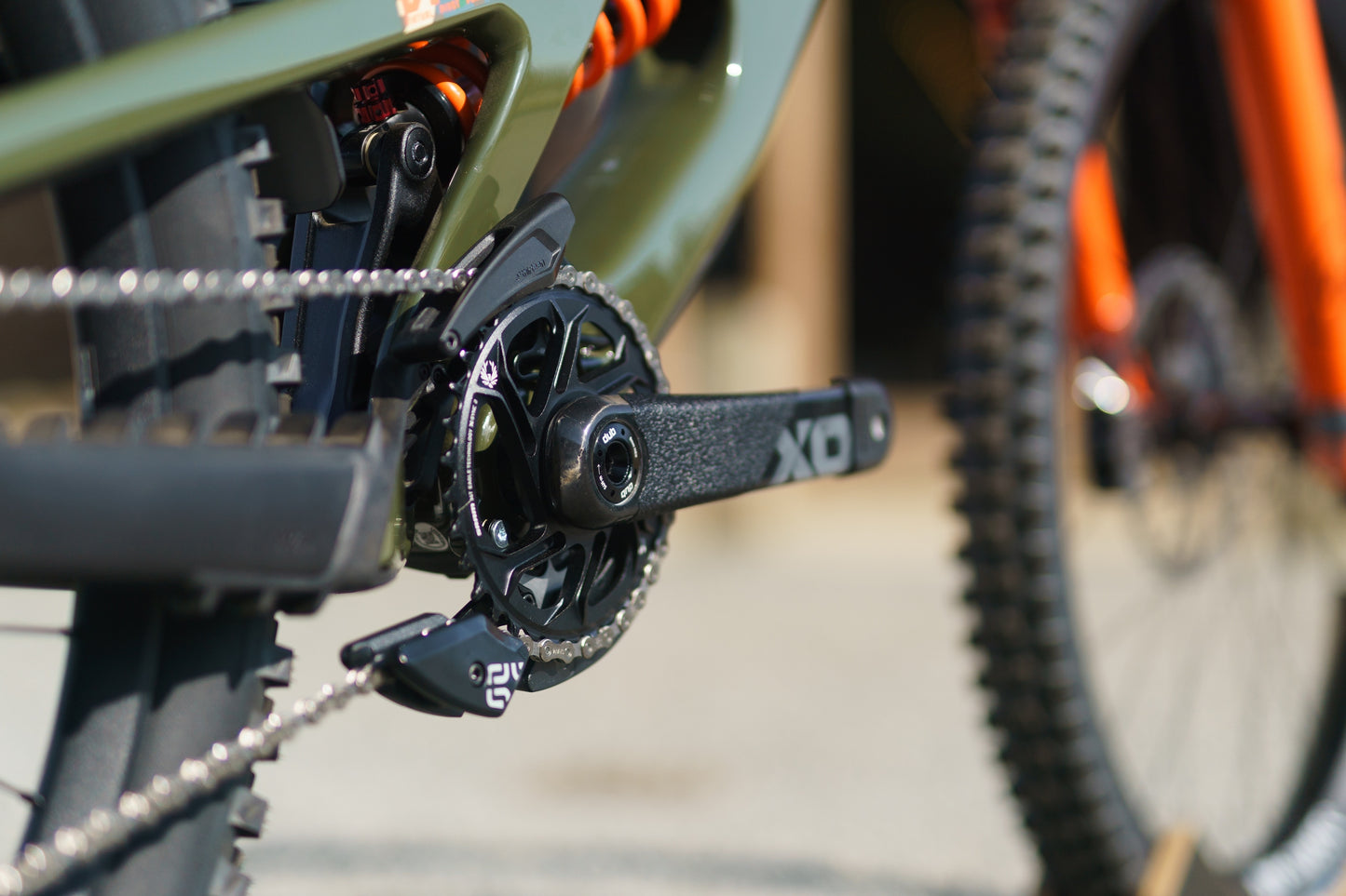 2027 Santa Cruz V10 8 CC Custom Build-BRINK