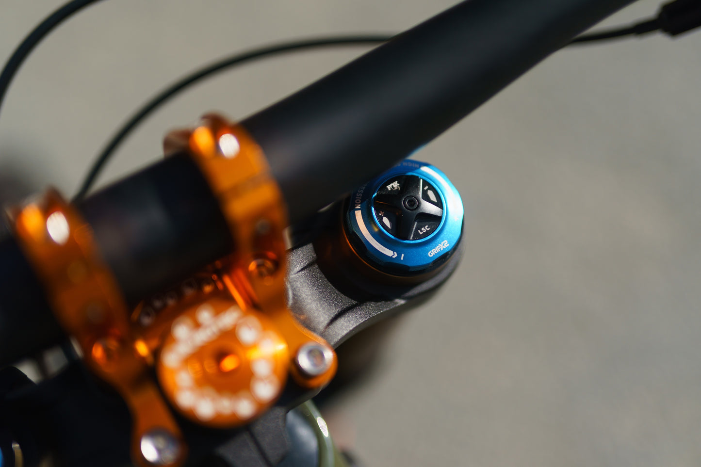 2027 Santa Cruz V10 8 CC Custom Build-BRINK