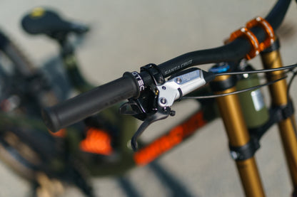 2027 Santa Cruz V10 8 CC Custom Build-BRINK