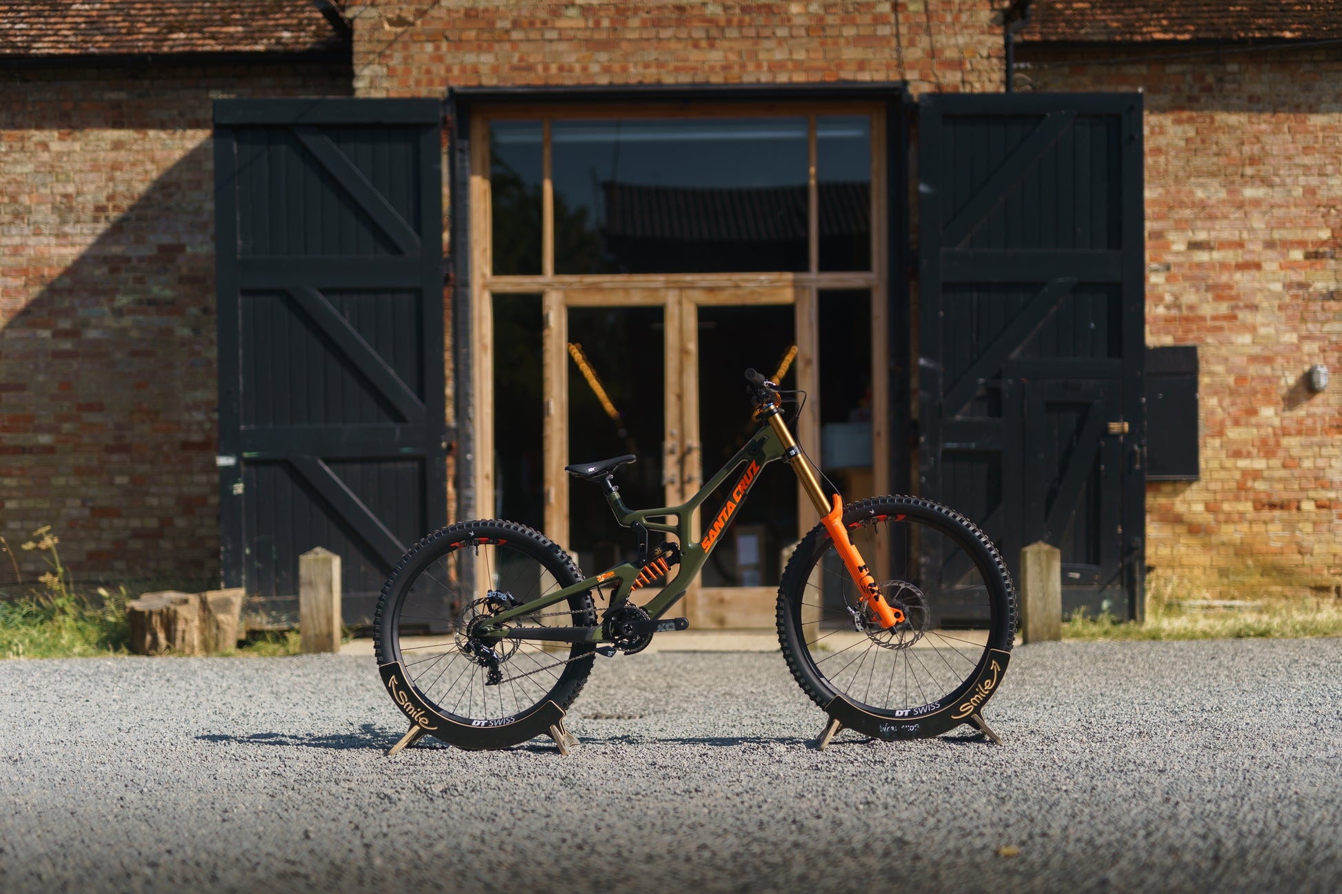 2027 Santa Cruz V10 8 CC Custom Build-BRINK