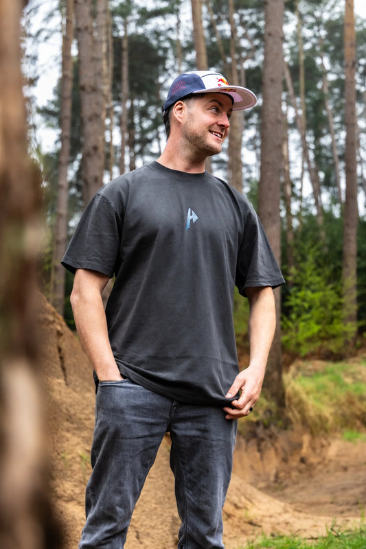 Helfare Core Tee