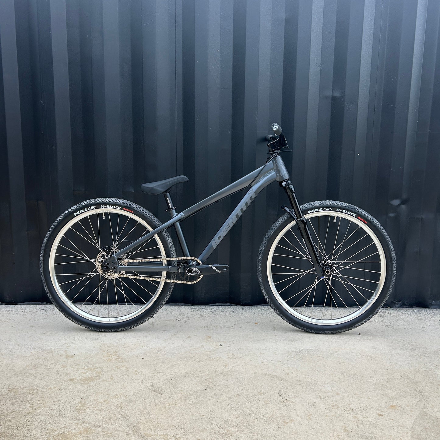 Identiti Dr Jekyll Custom