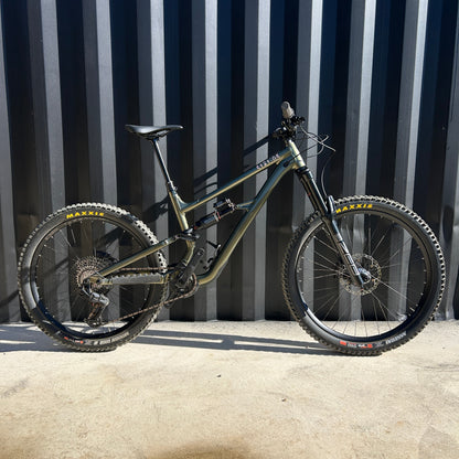 Specialized Status 2026 Ex-Demo