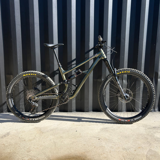 Specialized Status 2026 Ex-Demo