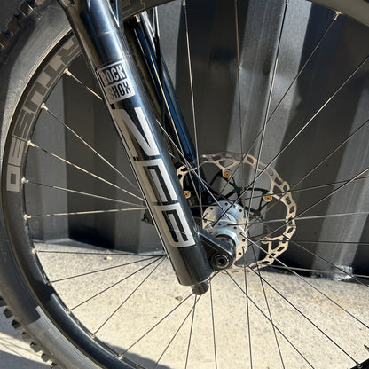 Specialized Status 2026 Ex-Demo