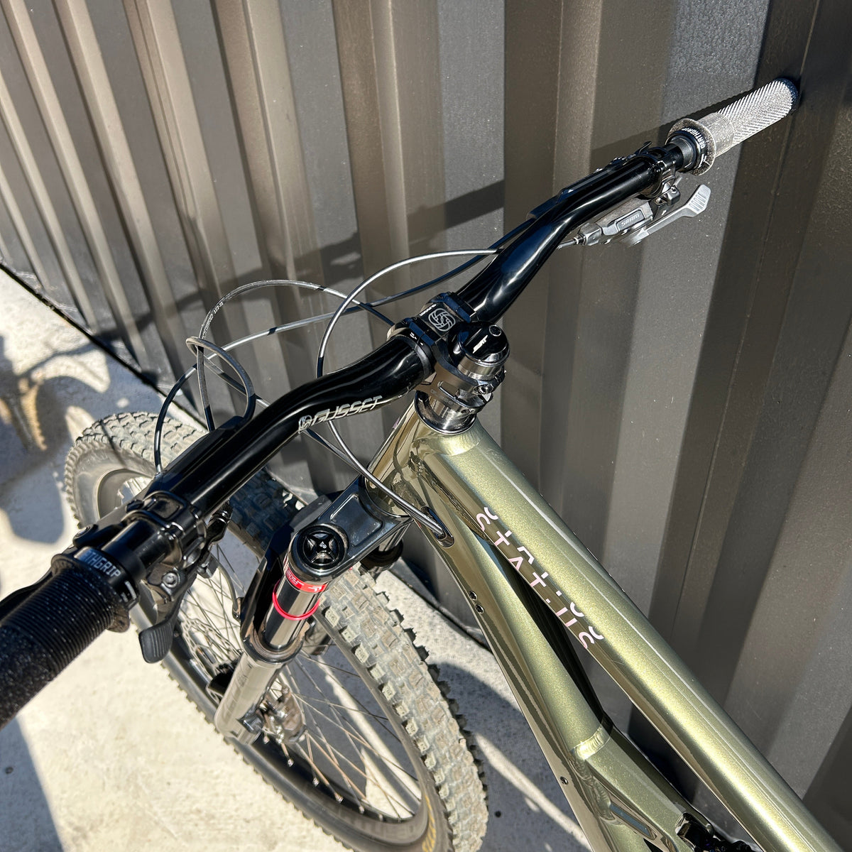Specialized Status 2026 Ex-Demo
