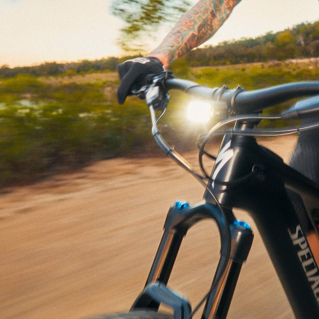 Knog Blinder E 1800 Front E-Bike Light-BRINK