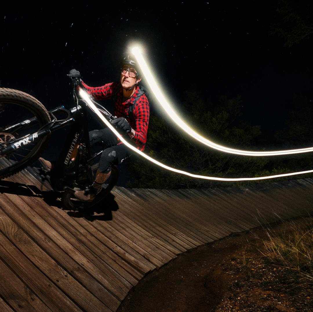 Knog Blinder E 2300 Front E-Bike Light-BRINK
