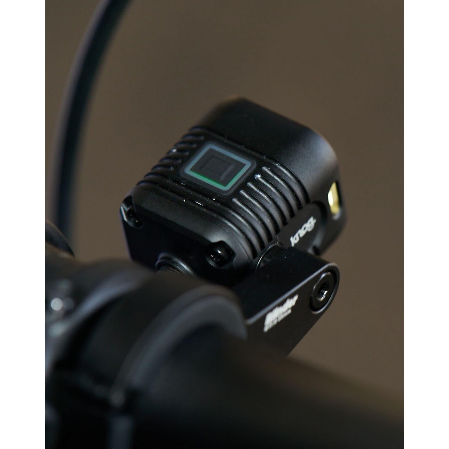 Knog Blinder E 900 Front E-Bike Light-BRINK