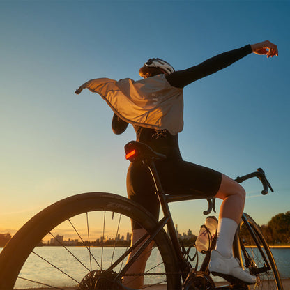 Knog Blinder Link Rear Light-BRINK