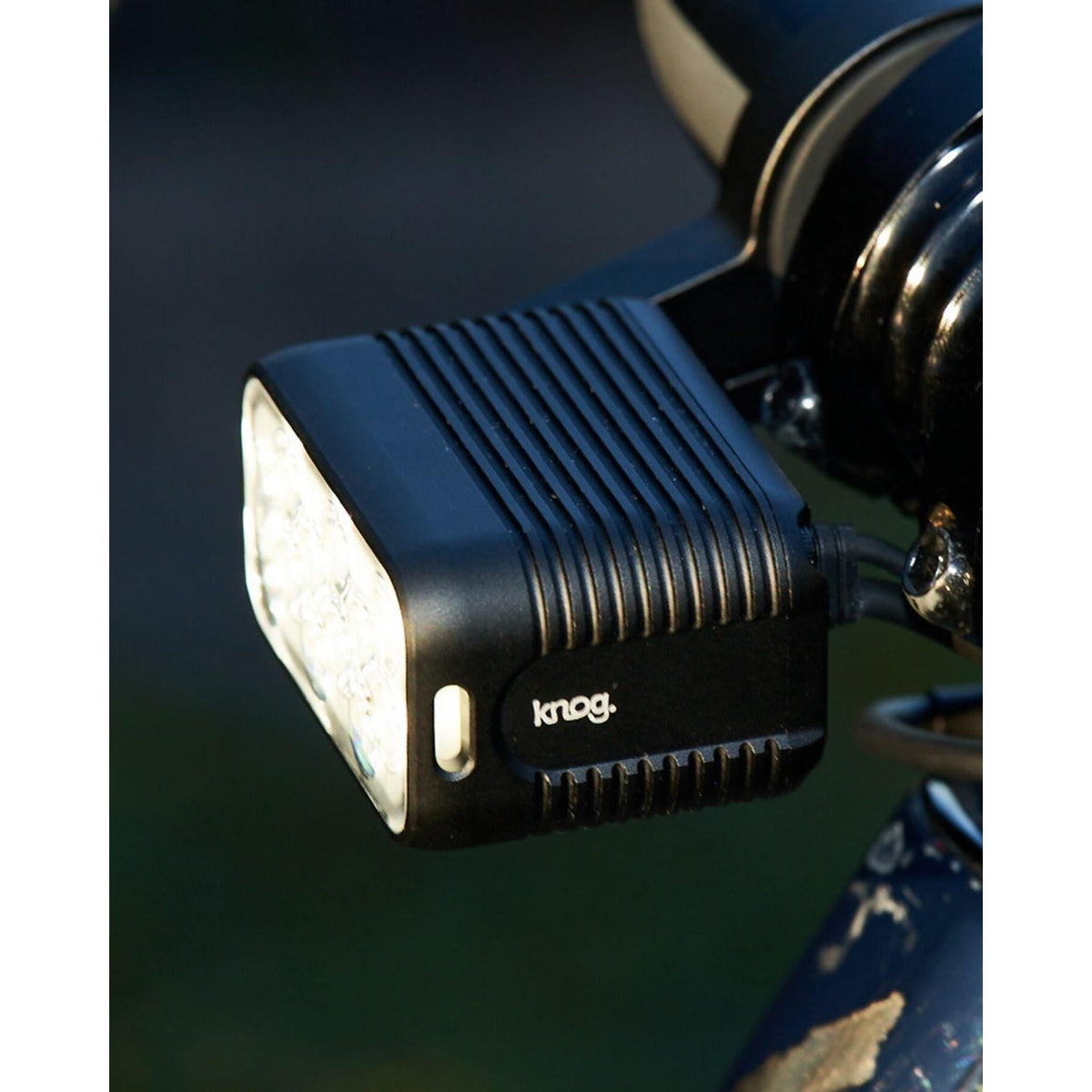 Knog Blinder X 2300 Front Light + 10,000 mAh Battery Pack-BRINK