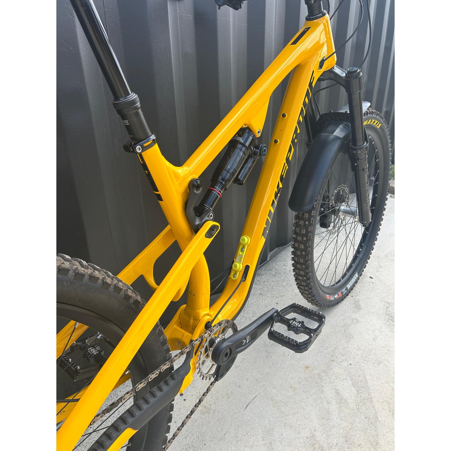Nukeproof Reactor Ex-Demo-BRINK
