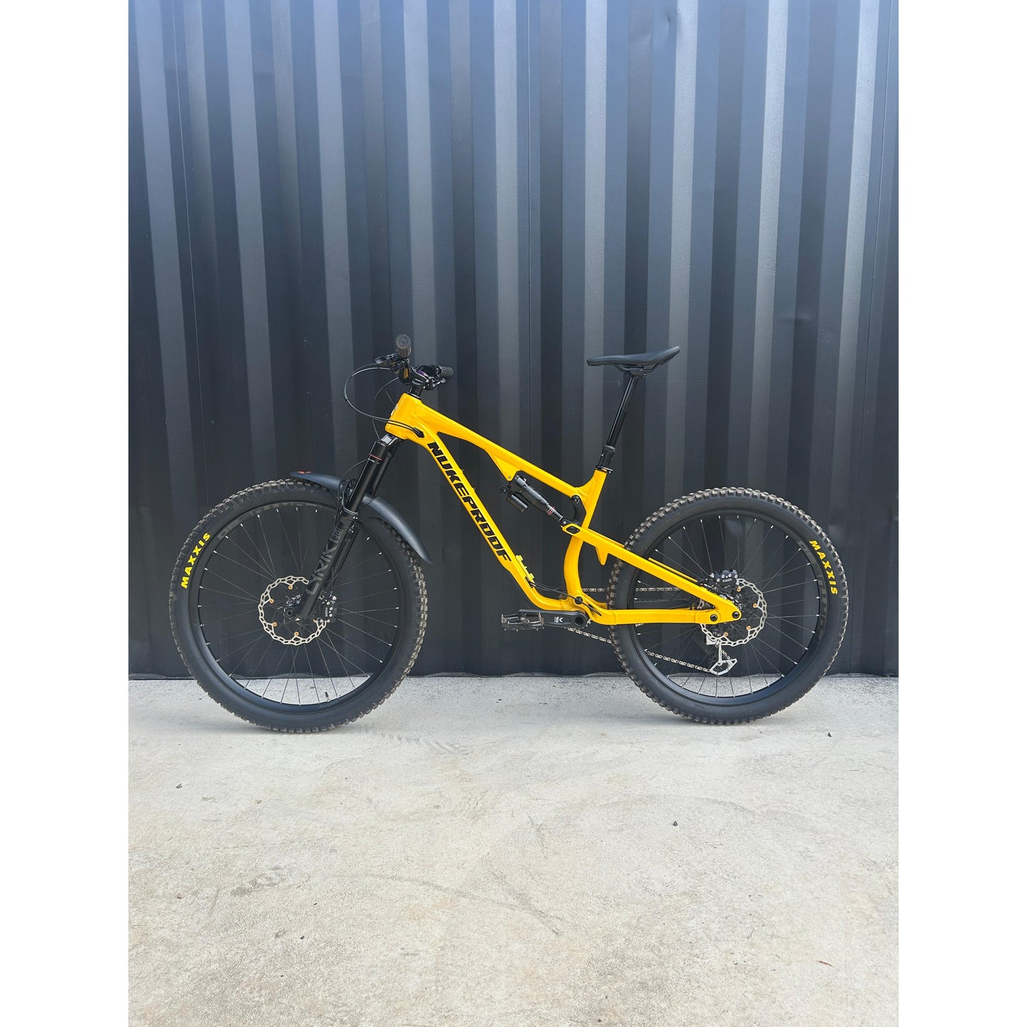 Nukeproof Reactor Ex-Demo-BRINK