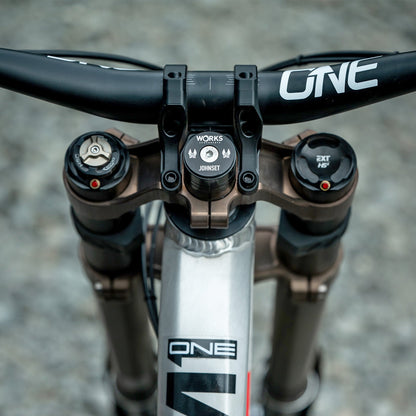 OneUp Direct Mount Stem installed on a downhill fork crown