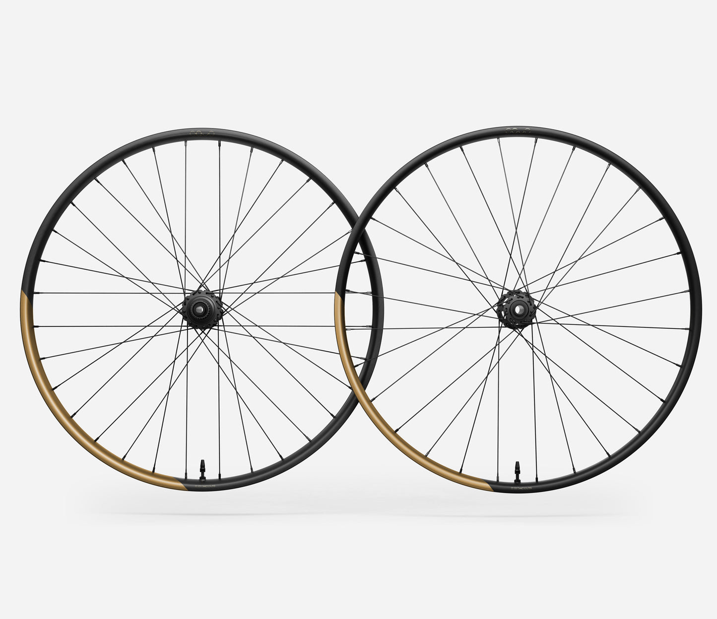 Oquo MC32 LTD Wheelset-29"-Metallic Golden Sand Matt-Shimano Micro Spline-BRINK