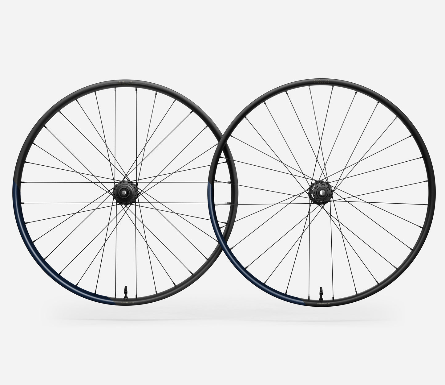 Oquo MC32 LTD Wheelset-29"-Metallic Navy Blue Matt-Shimano Micro Spline-BRINK