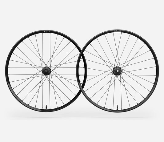 Oquo MC32 TEAM PWR Wheelset-29"-Glitter Anthracite Matt-Shimano Micro Spline-BRINK