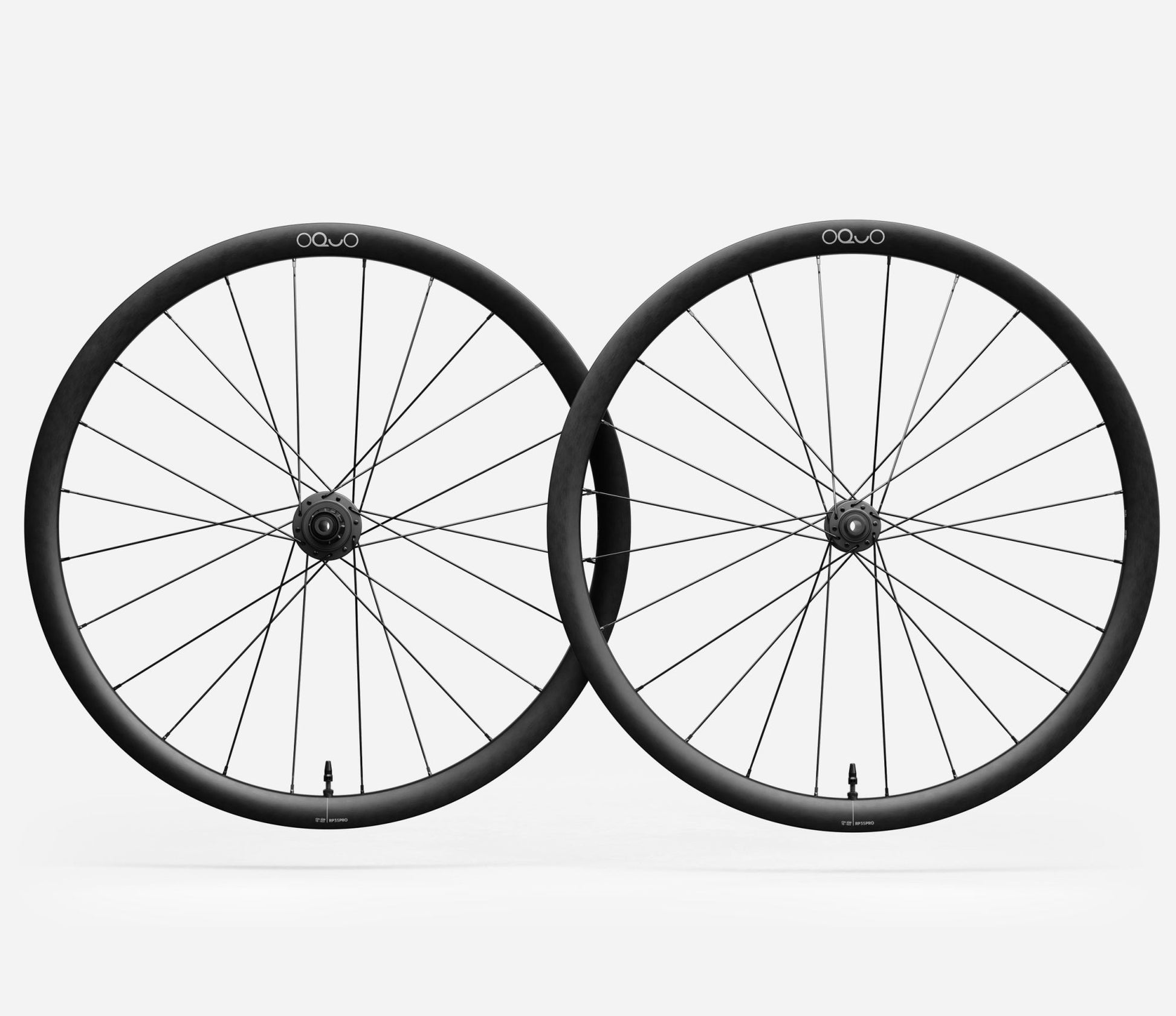 Oquo RP35 PRO Wheelset-700c-Black Matt-Shimano HG-BRINK