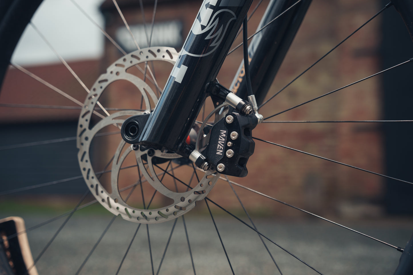 Santa Cruz Bronson CC Custom Edition-BRINK