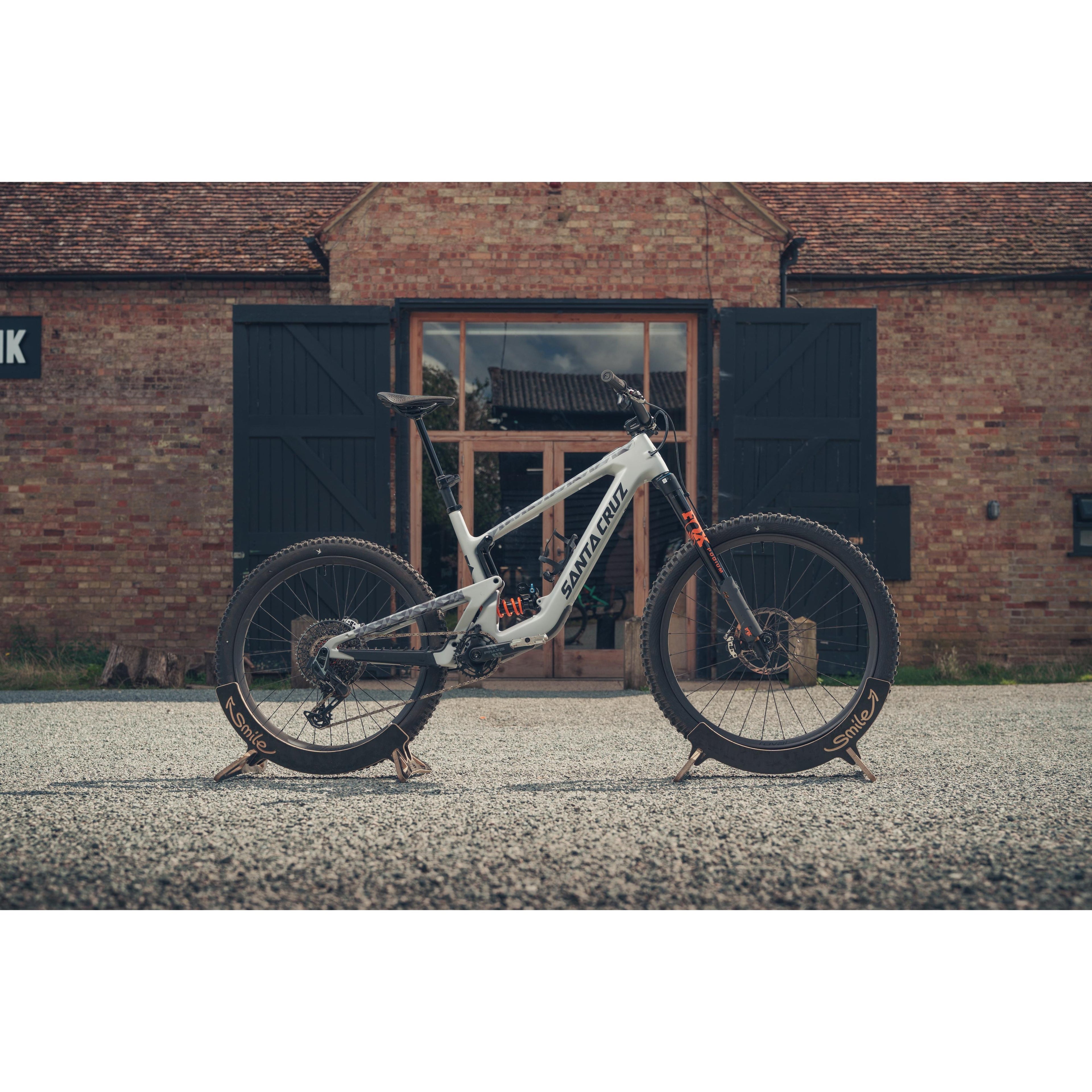 Santa Cruz Heckler SL Custom Podium-BRINK