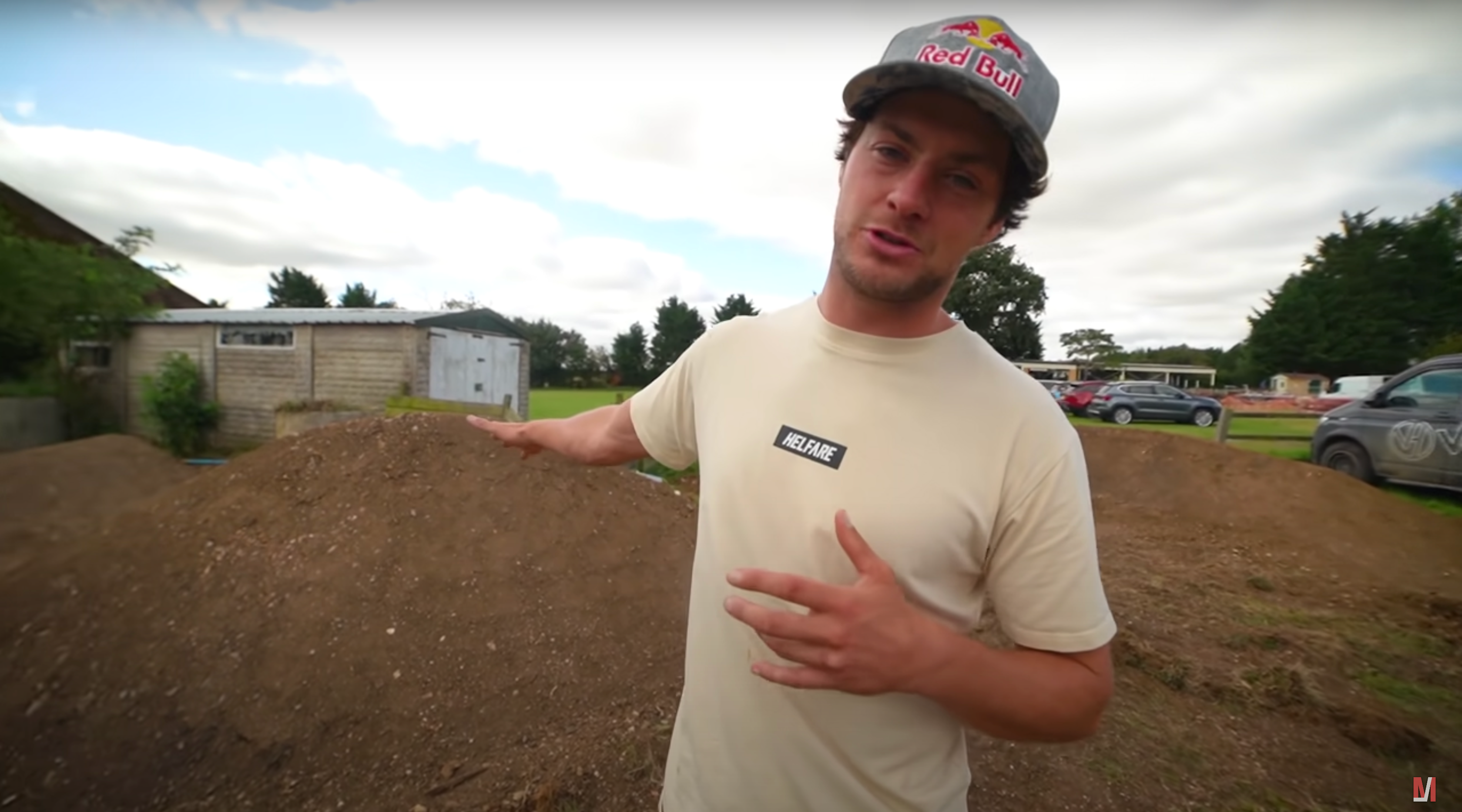 Load video: Matt Jones Builds Us A Pump Track!