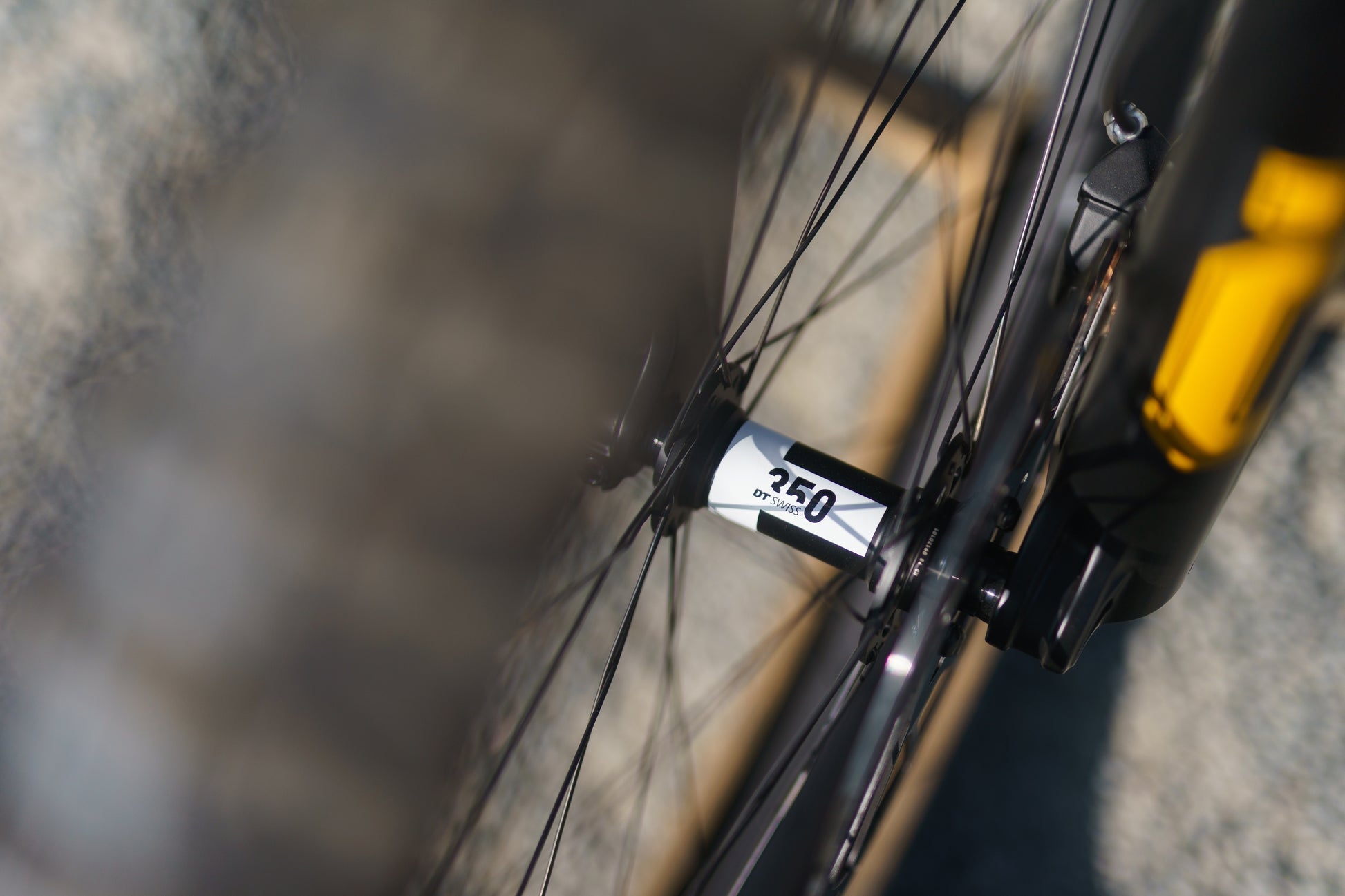 Specialized Levo Evo 4 Pro Custom Ohlins Edition-BRINK