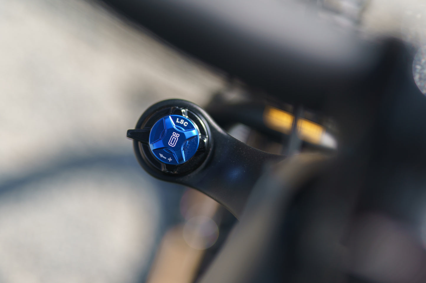 Specialized Levo Evo 4 Pro Custom Ohlins Edition-BRINK