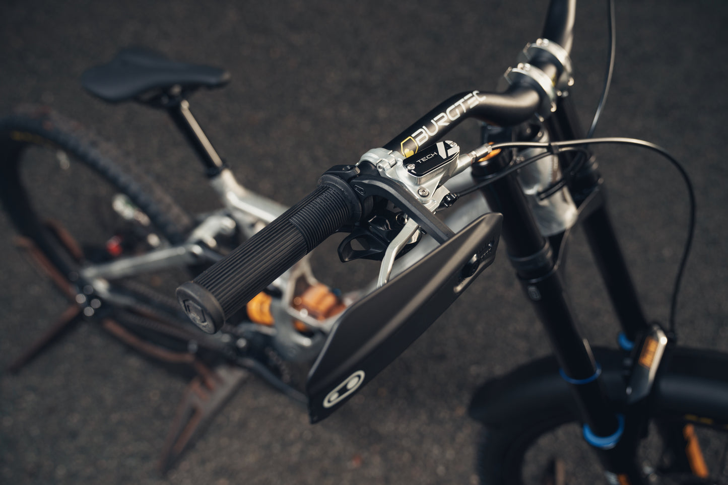 Specialized Demo S3 Custom Build