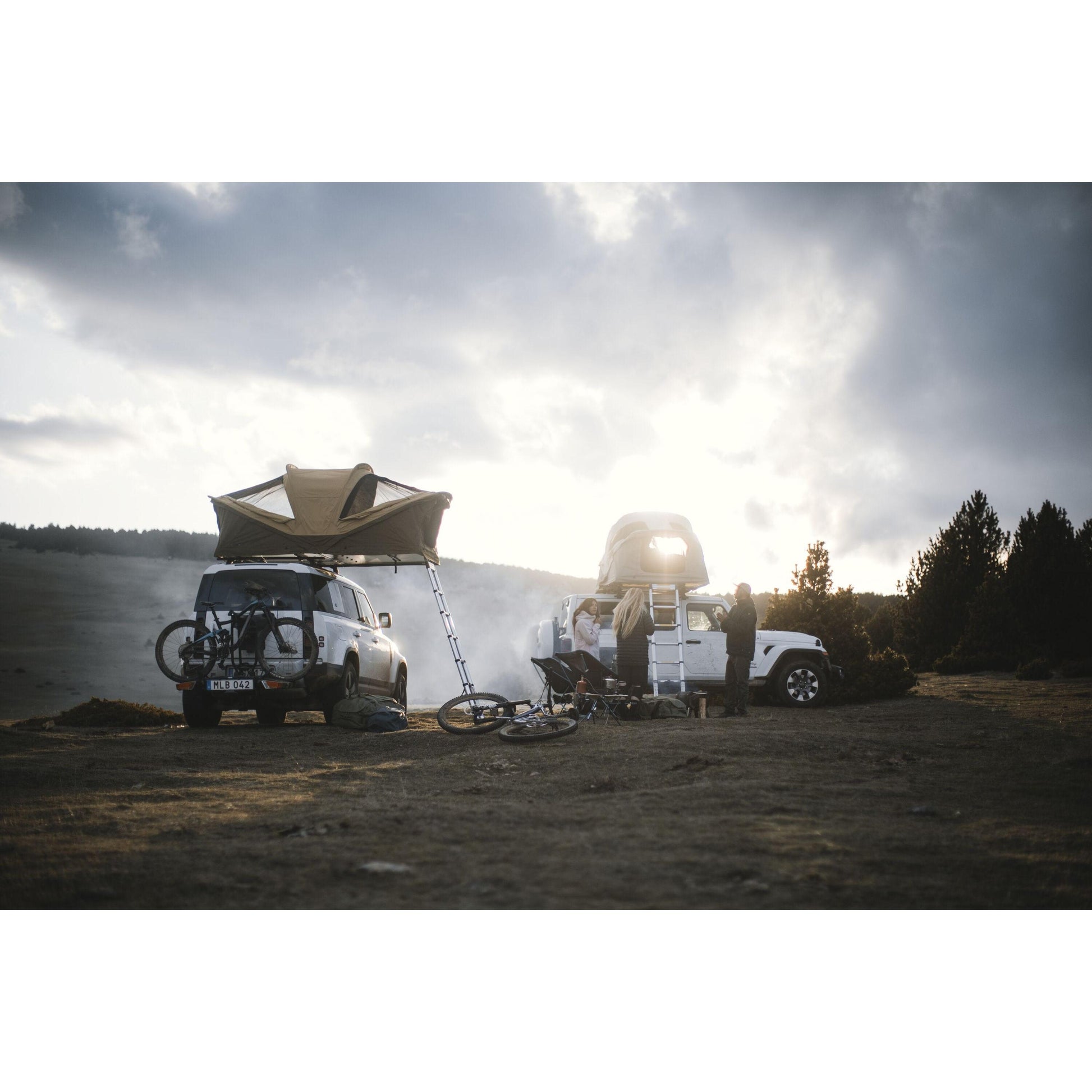 Thule Approach L Rooftop Tent-BRINK