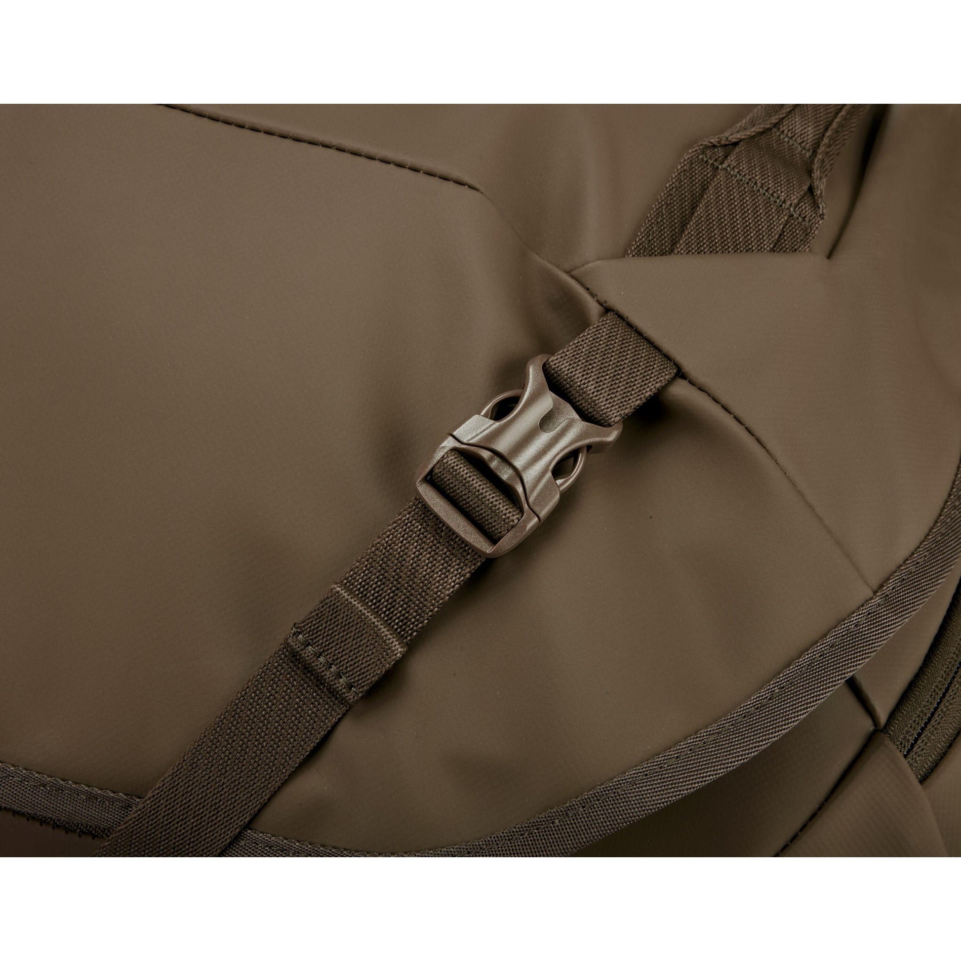 Thule Chasm 110L Wheeled Duffel-BRINK