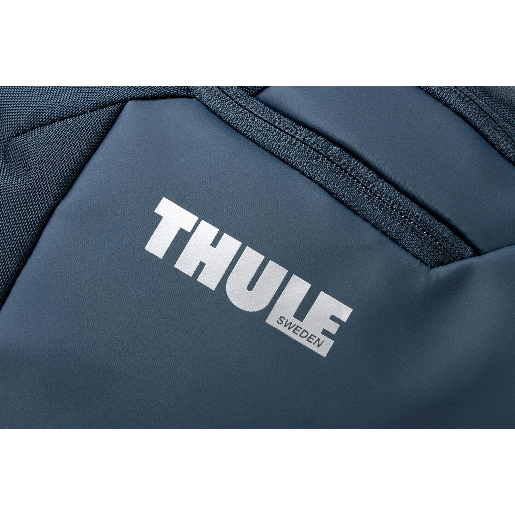Thule Chasm 26L Backpack-BRINK