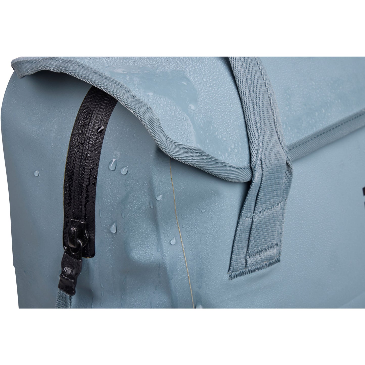 Thule Shield 23L Backpack with InLock-BRINK