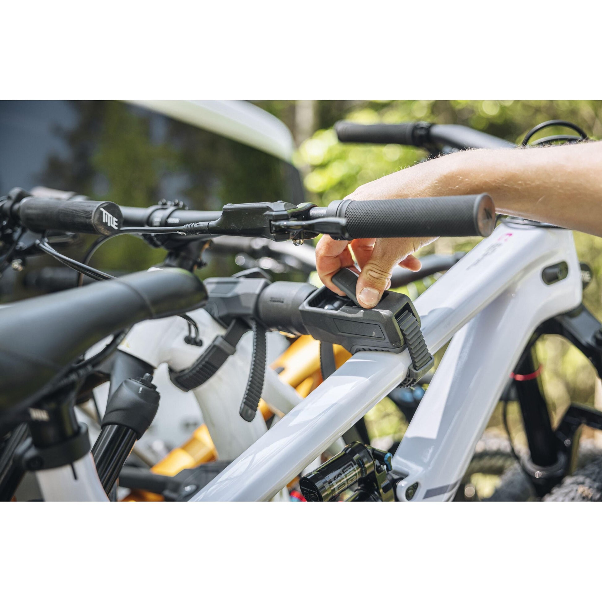 Thule VeloSpace 3 bike adapter-BRINK