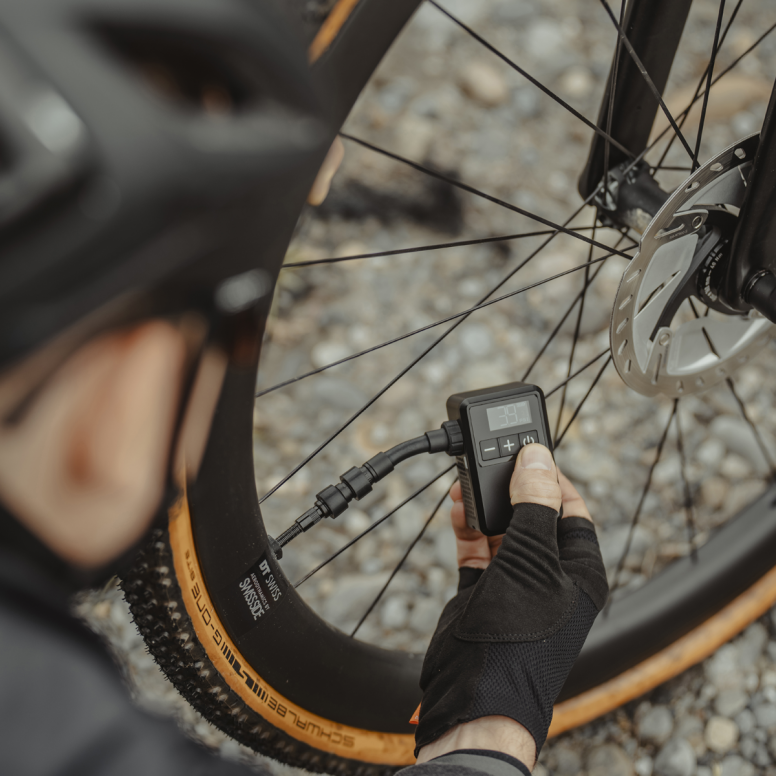 Topeak E-Booster Digital Mini-BRINK