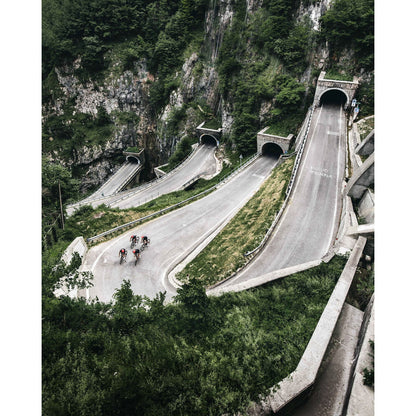 DT Swiss P 1800 SPLINE 23 x 18 mm Clincher - riding context