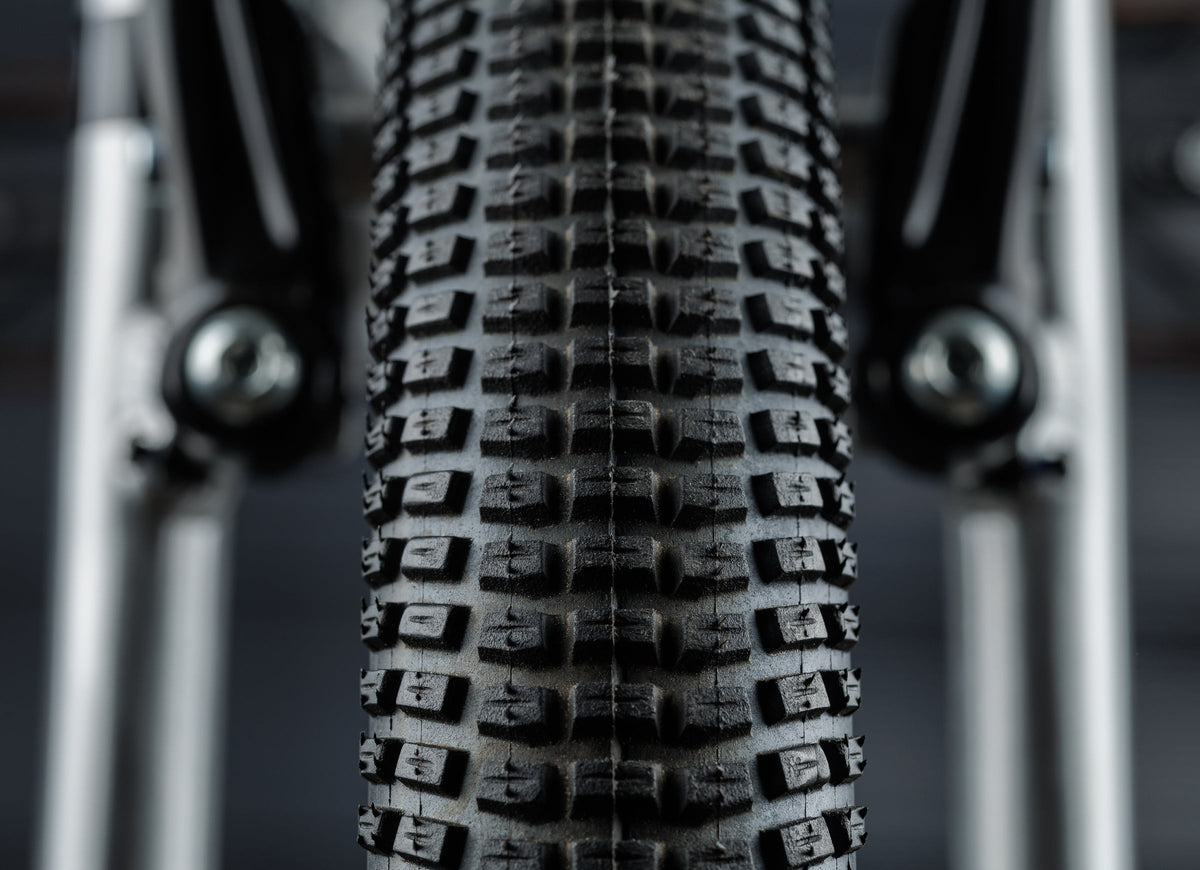 Early Rider Belter 16 in Brushed Aluminium - Billy Bonkers tyre tread