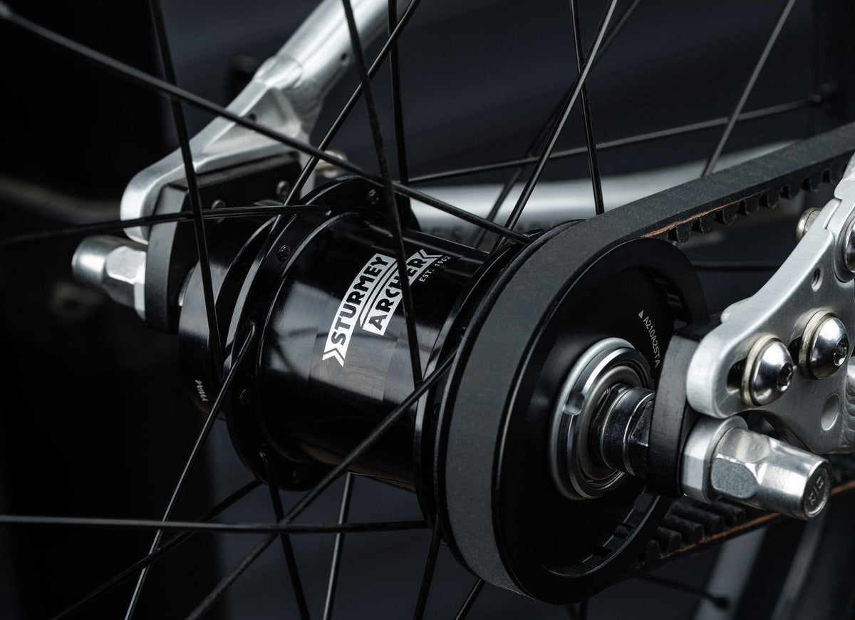 Early Rider Belter 20 Auto in Brushed Aluminium - Sturmey Archer rear hub with belt