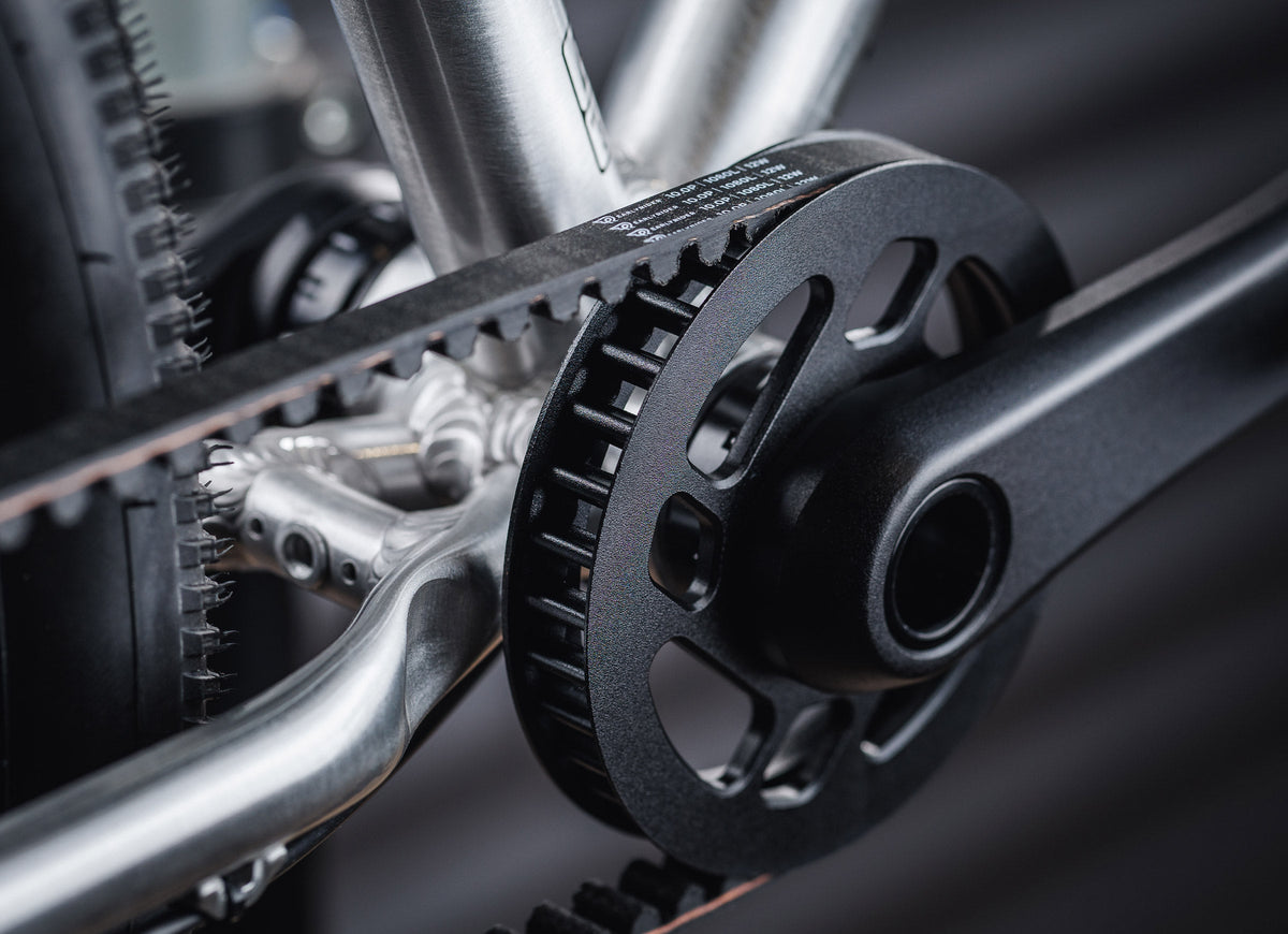 Early Rider Belter 24 in Brushed Aluminium - belt and front sprocket