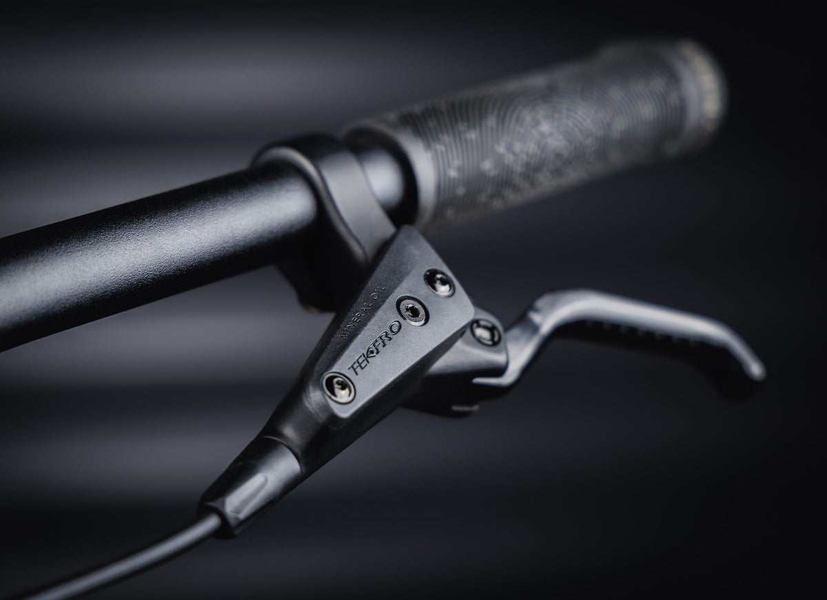 Early Rider Seeker 20 in Brushed Aluminium - Tektro brake lever and grip
