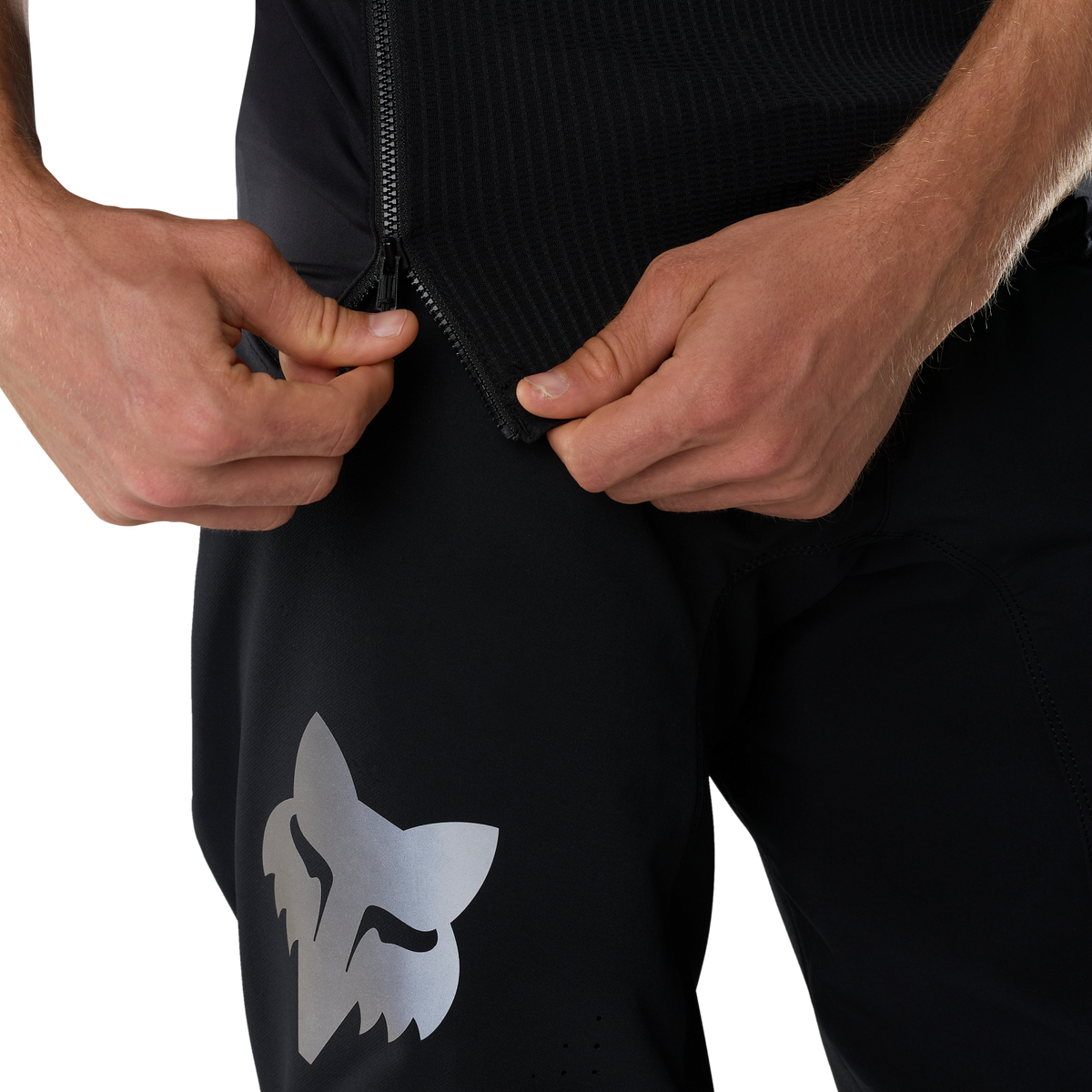 Fox Head Baseframe Pro Koroyd Short Sleeve Guard — Easier to take off, simpler to clean