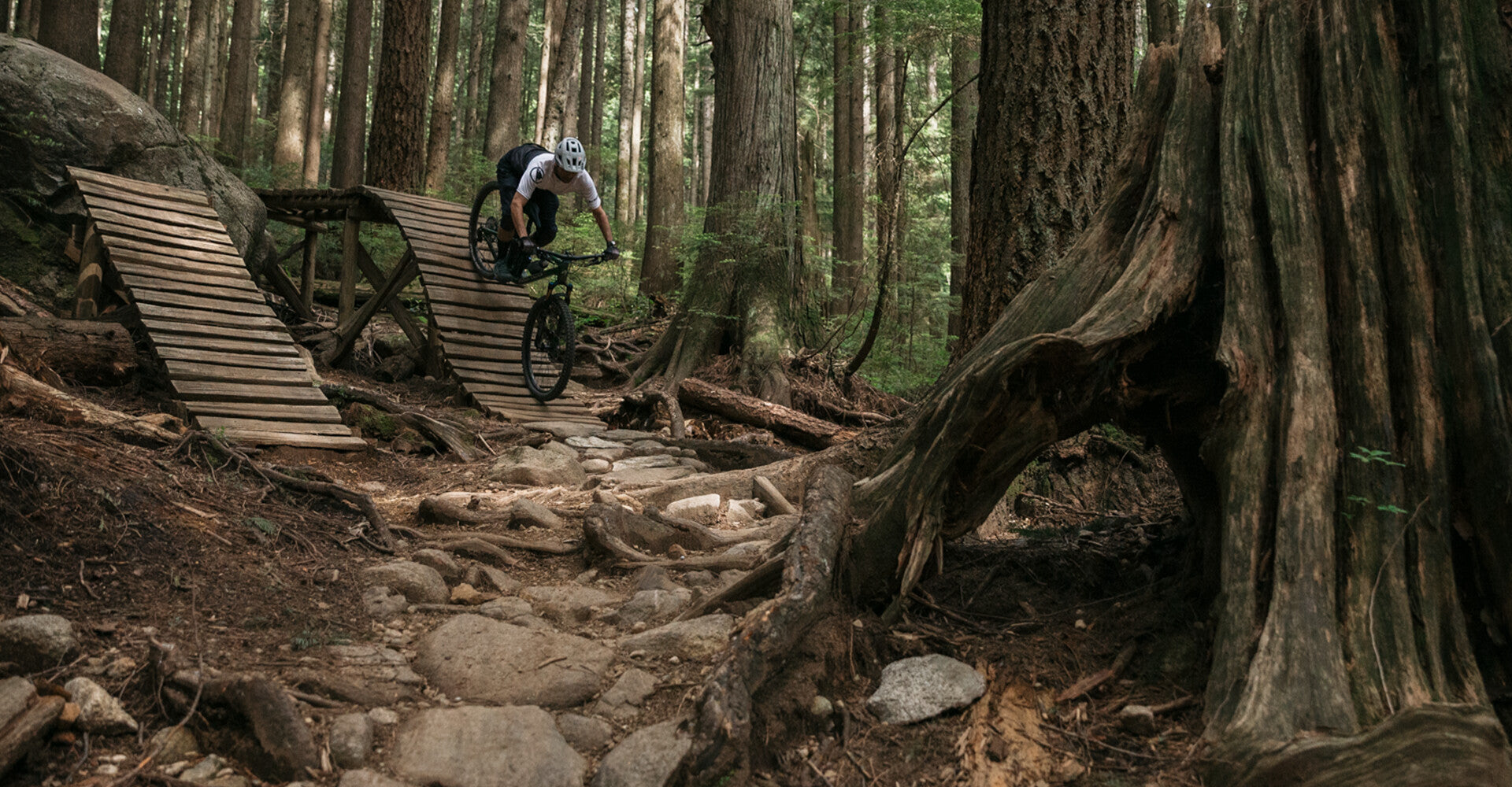 Fluid Aluminum riding photo