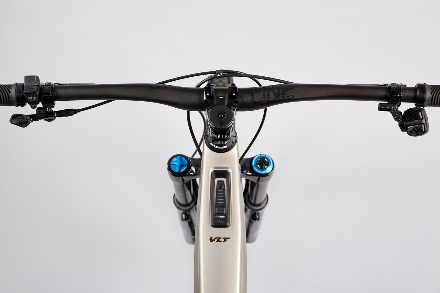 Norco Fluid VLT C1 140 Silver Cockpit POV Detail