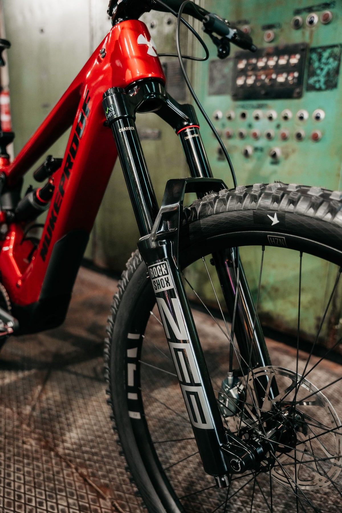 Nukeproof Megawatt Pro 2026 - Grip for rougher ground [fdc0716fb461]